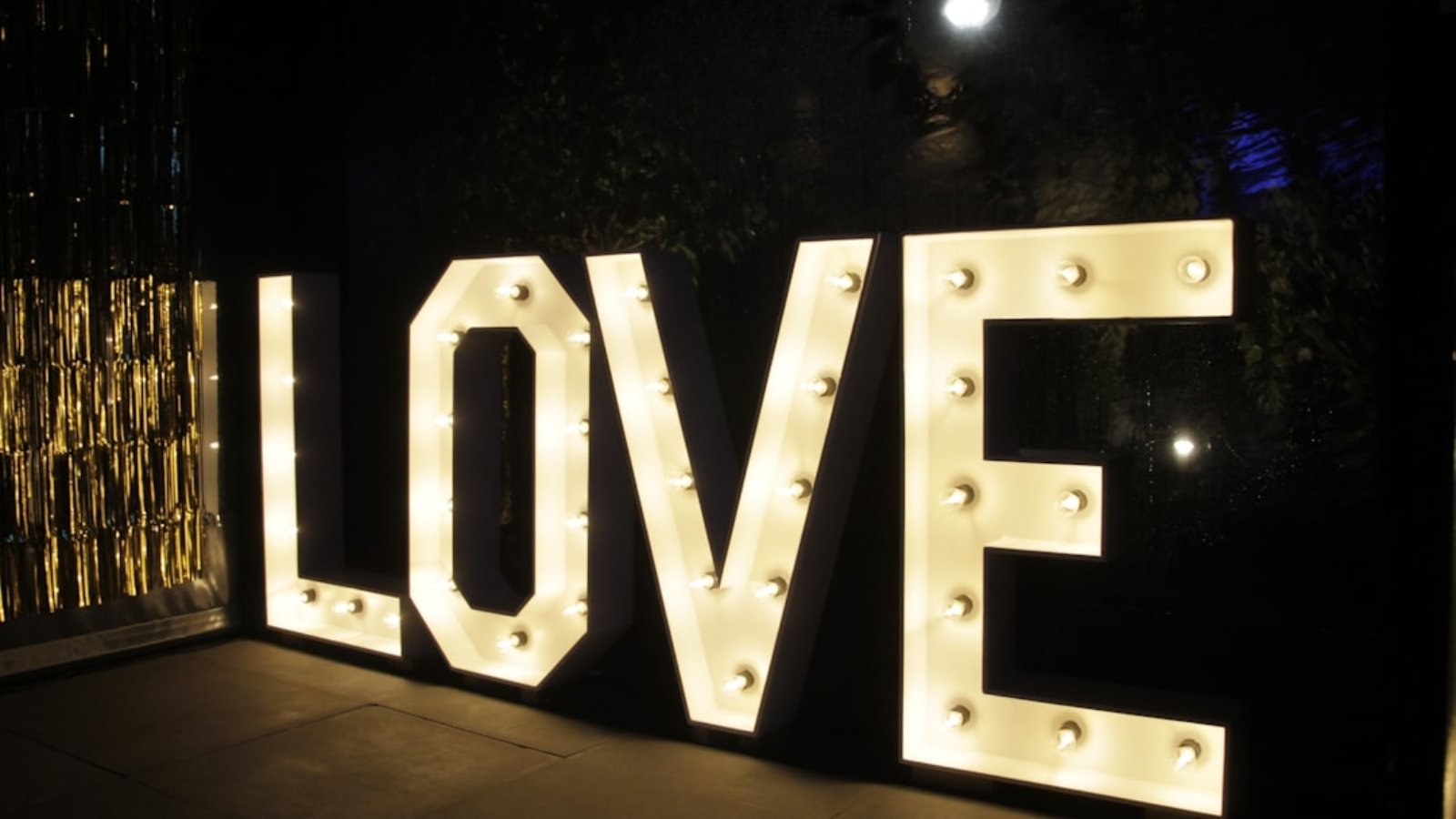 Photo wedding photo booth rental